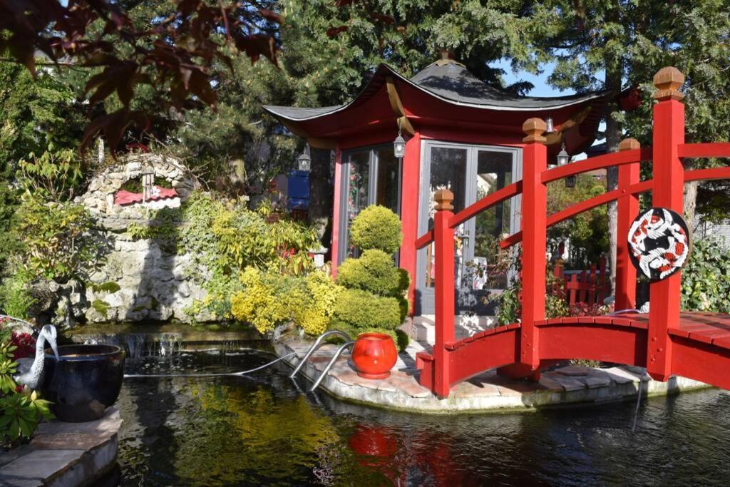 Gite Au Printemps Japonais, Petit Train De La Mure, Parc Des Ecrins Pierre-Chatel ภายนอก รูปภาพ