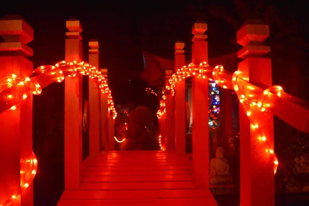 Gite Au Printemps Japonais, Petit Train De La Mure, Parc Des Ecrins Pierre-Chatel ภายนอก รูปภาพ