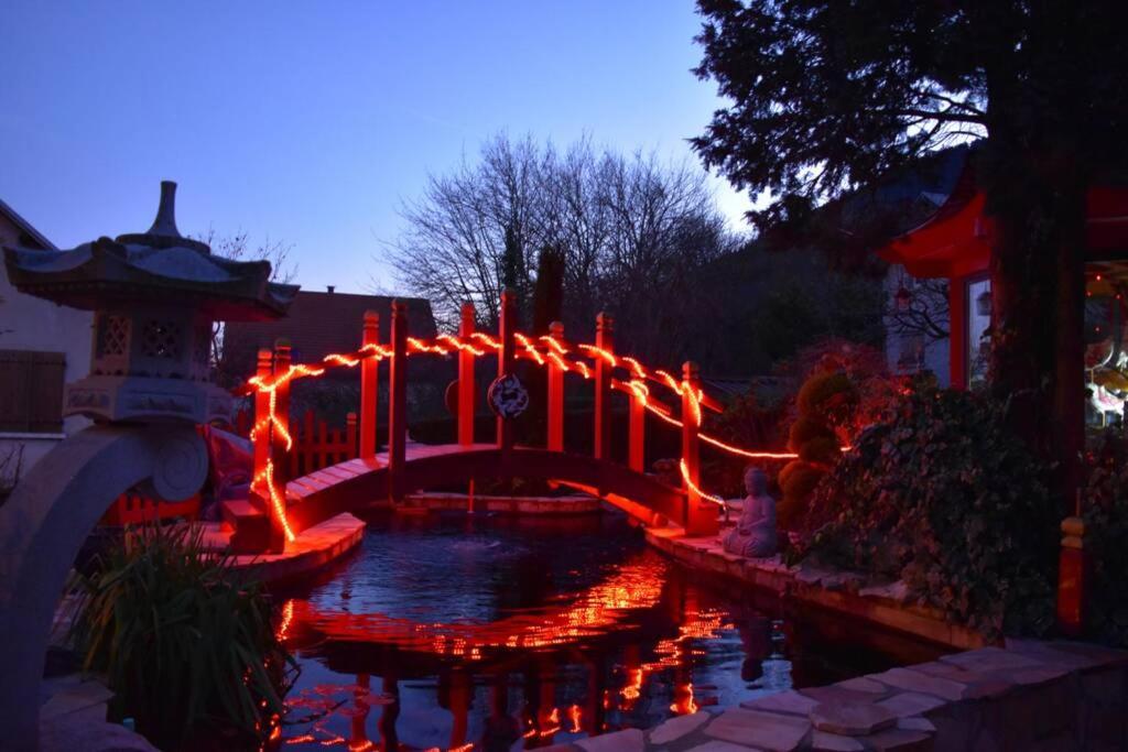 Gite Au Printemps Japonais, Petit Train De La Mure, Parc Des Ecrins Pierre-Chatel ภายนอก รูปภาพ