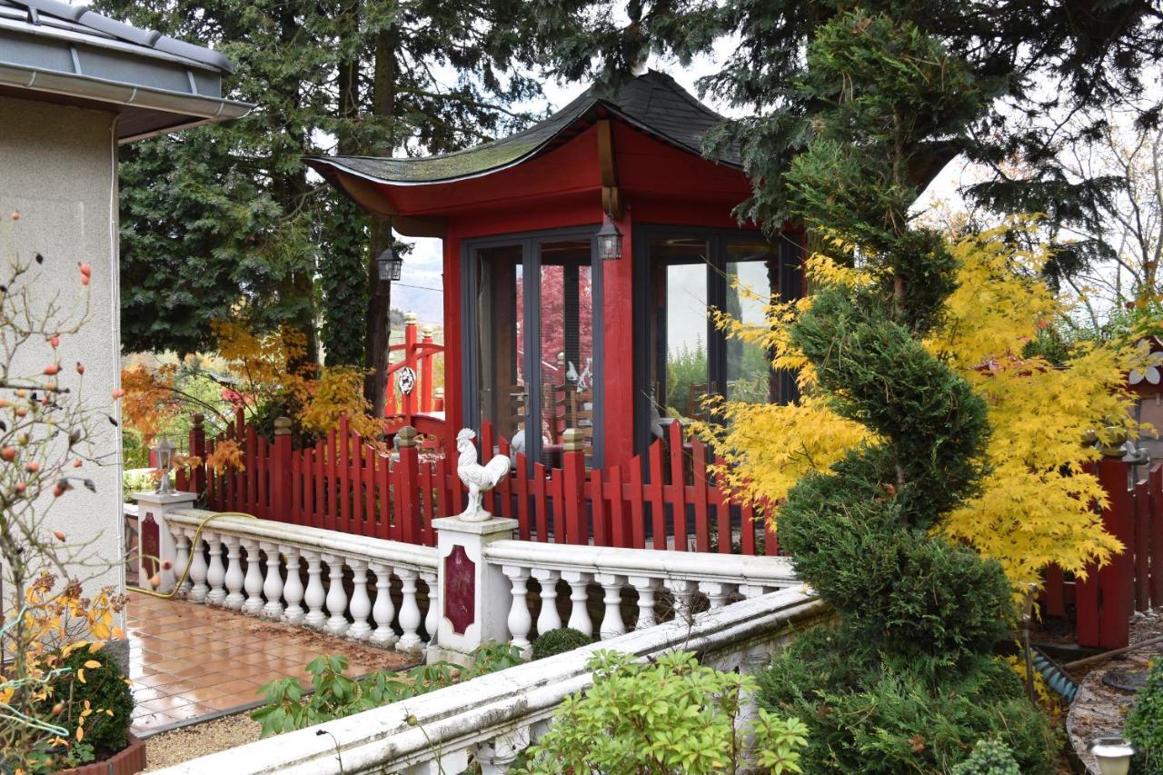Gite Au Printemps Japonais, Petit Train De La Mure, Parc Des Ecrins Pierre-Chatel ภายนอก รูปภาพ