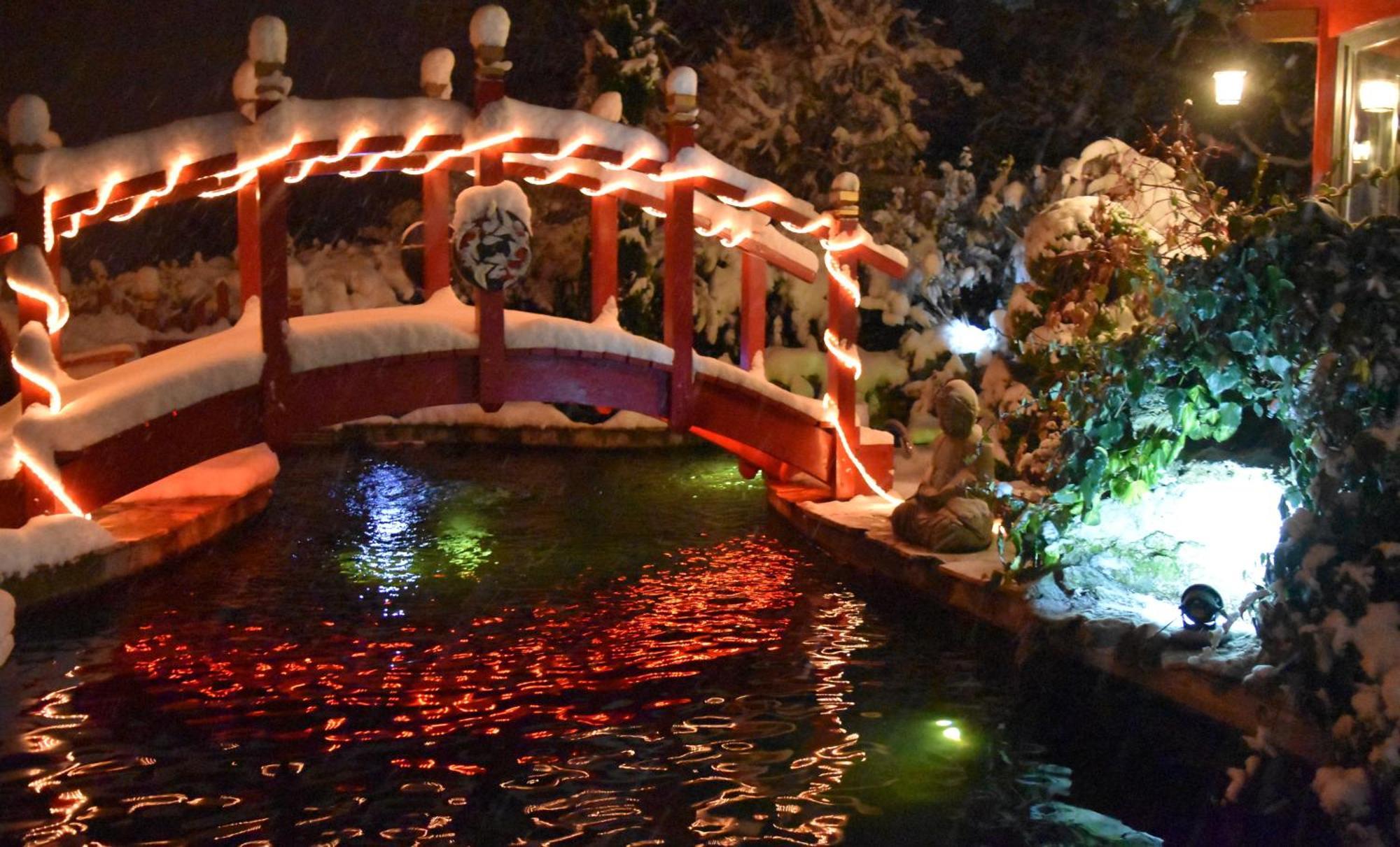 Gite Au Printemps Japonais, Petit Train De La Mure, Parc Des Ecrins Pierre-Chatel ภายนอก รูปภาพ